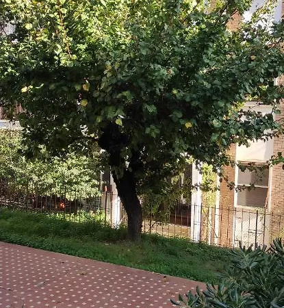 Πανσιόν Il Giardino Di Anna - Charming In 2*