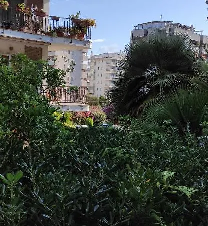Il Giardino Di Anna - Charming In 2* Κάλιαρι